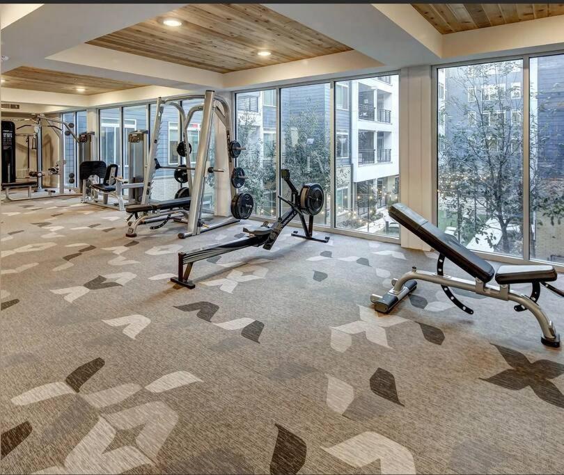 Beautiful Riverwalk Apt With Full Amenities, King Bed & Free Parking Σαν Αντόνιο Εξωτερικό φωτογραφία