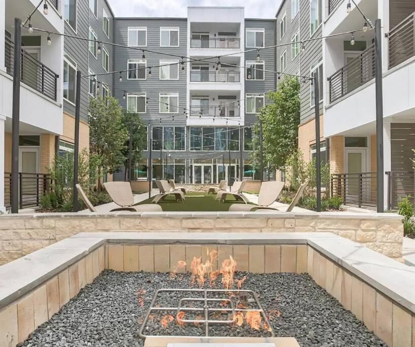 Beautiful Riverwalk Apt With Full Amenities, King Bed & Free Parking Σαν Αντόνιο Εξωτερικό φωτογραφία